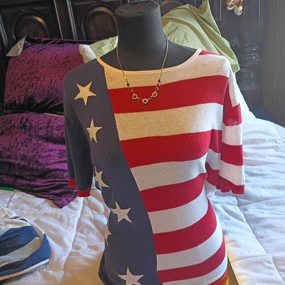 White Stag Short Sleeve Tee Red - Picture 4 of 7